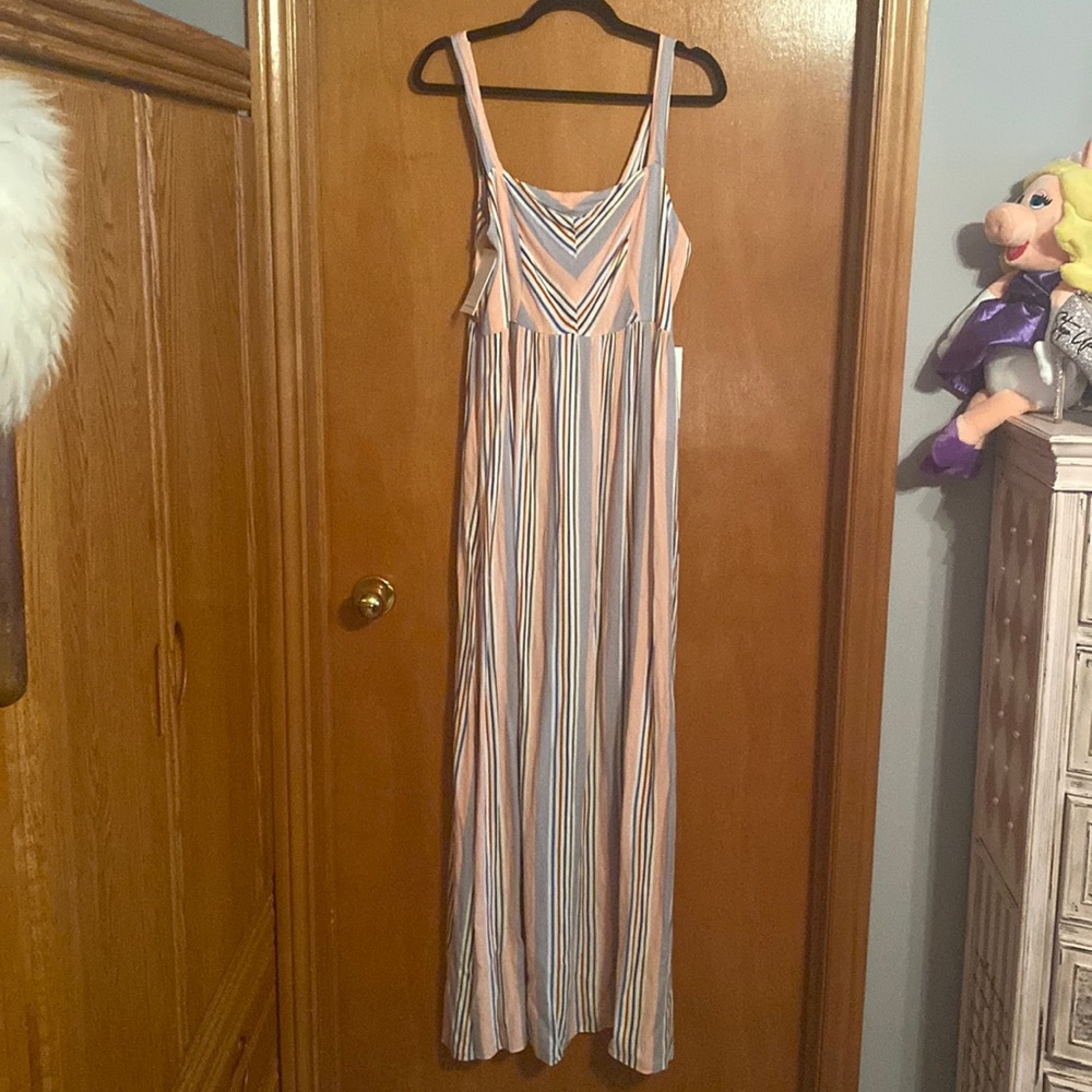NWT Angeleye London Maxi dress size 8